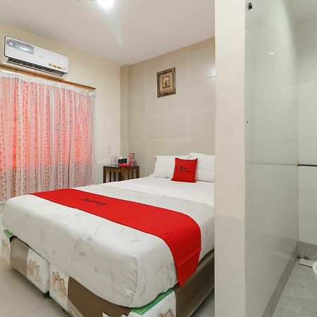 Reddoorz Near Maimun Palace Medan Exterior foto